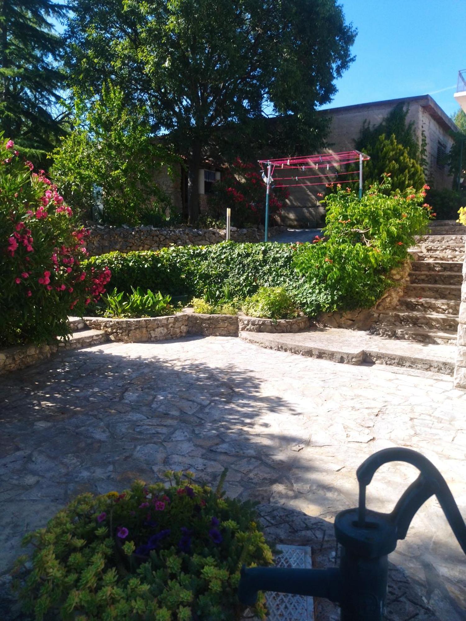 Apartment Tuja Jadrtovac Exterior foto